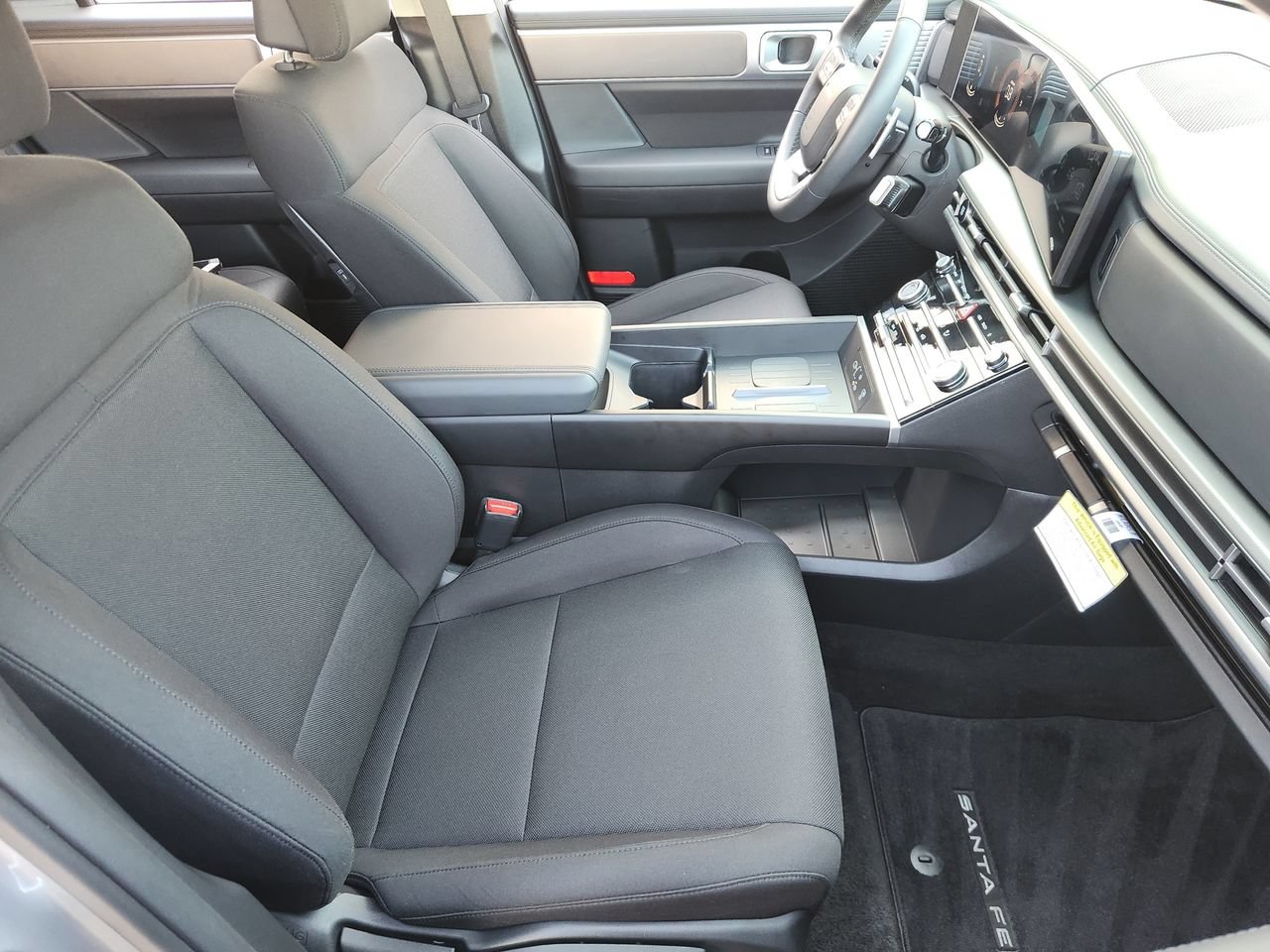 Certified 2026 Hyundai Santa Fe SE w/ Tow & Go Package FWD image 10