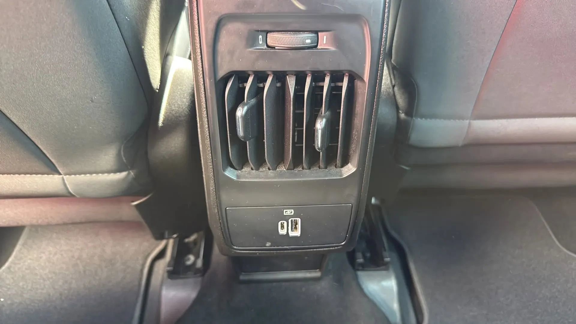 Used 2024 Dodge Hornet R/T image 29