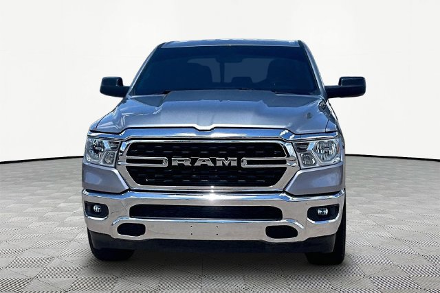 Used 2022 RAM 1500 Big Horn AWD/4WD image 3