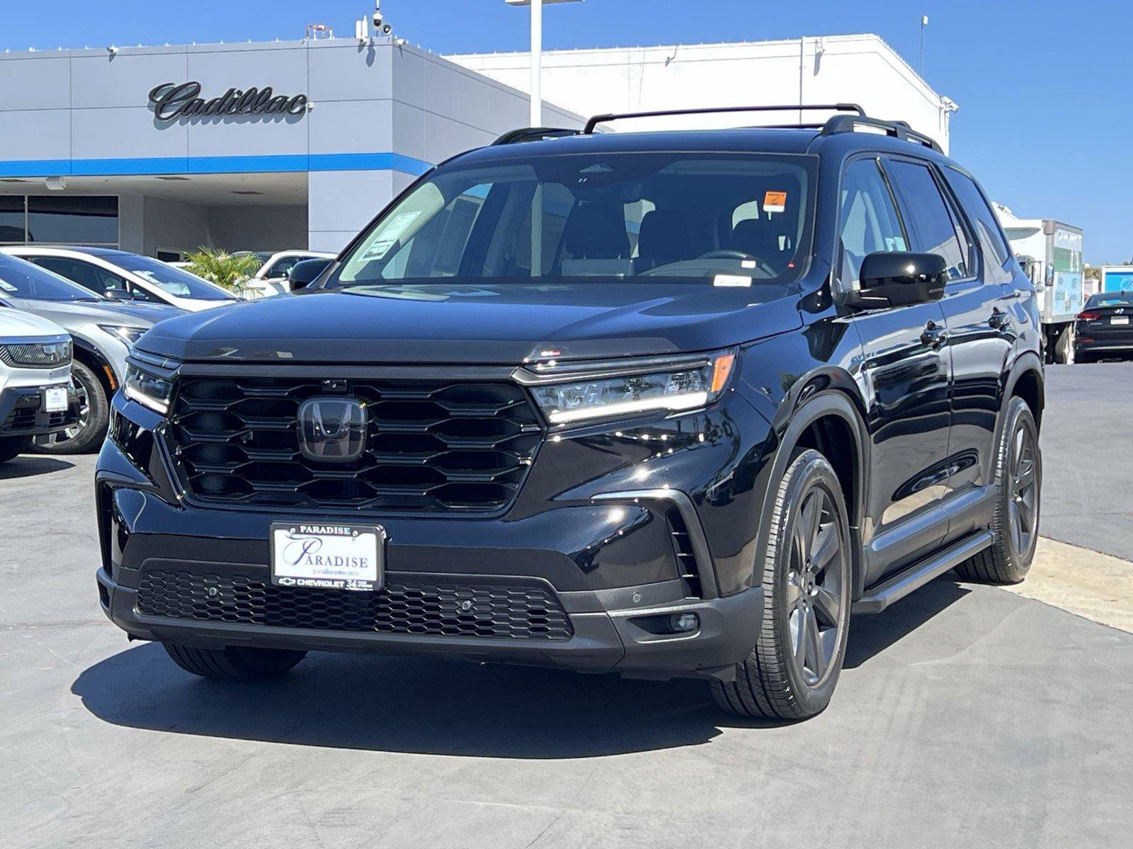 Used 2025 Honda Pilot Elite