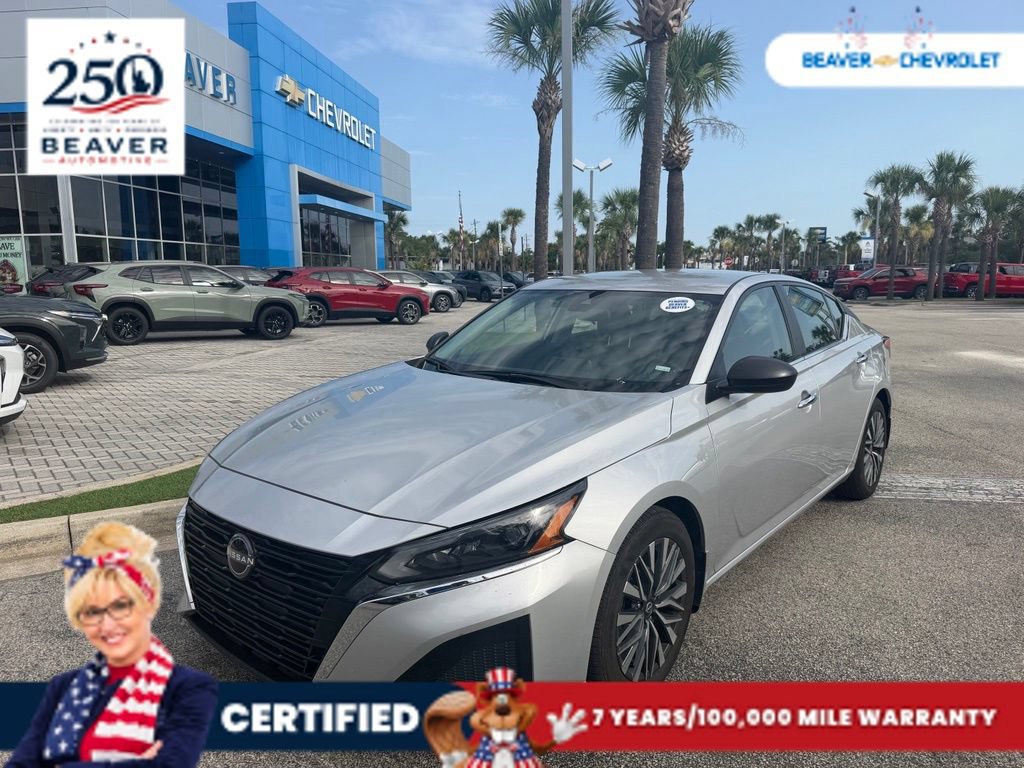 Used 2024 Nissan Altima 2.5 SV