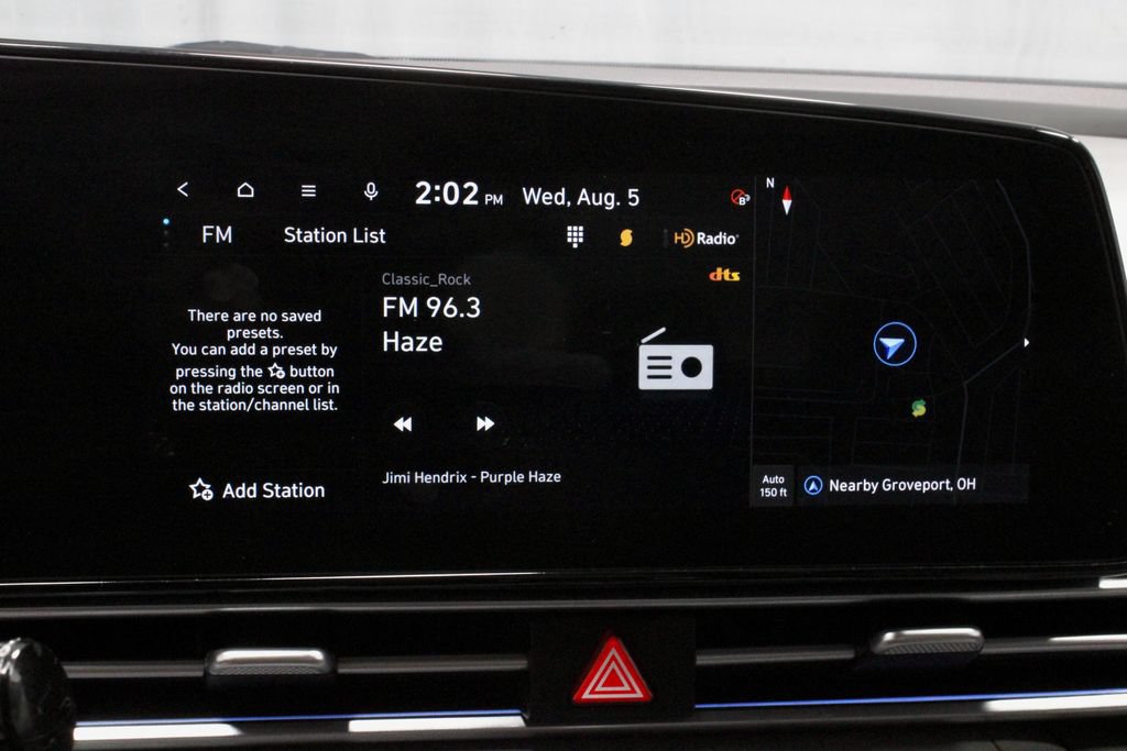 Used 2024 Hyundai Elantra SEL FWD image 4