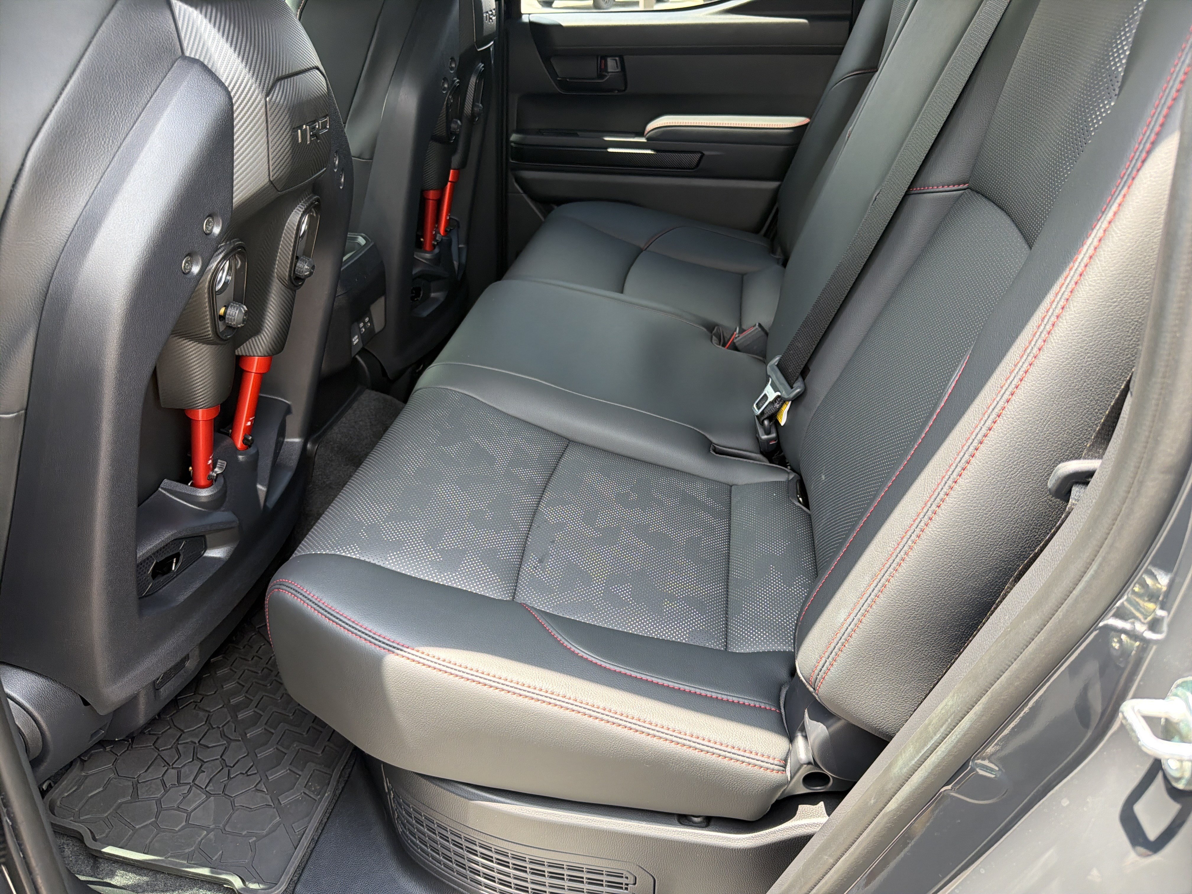 Certified 2025 Toyota Tacoma TRD Pro AWD/4WD image 30