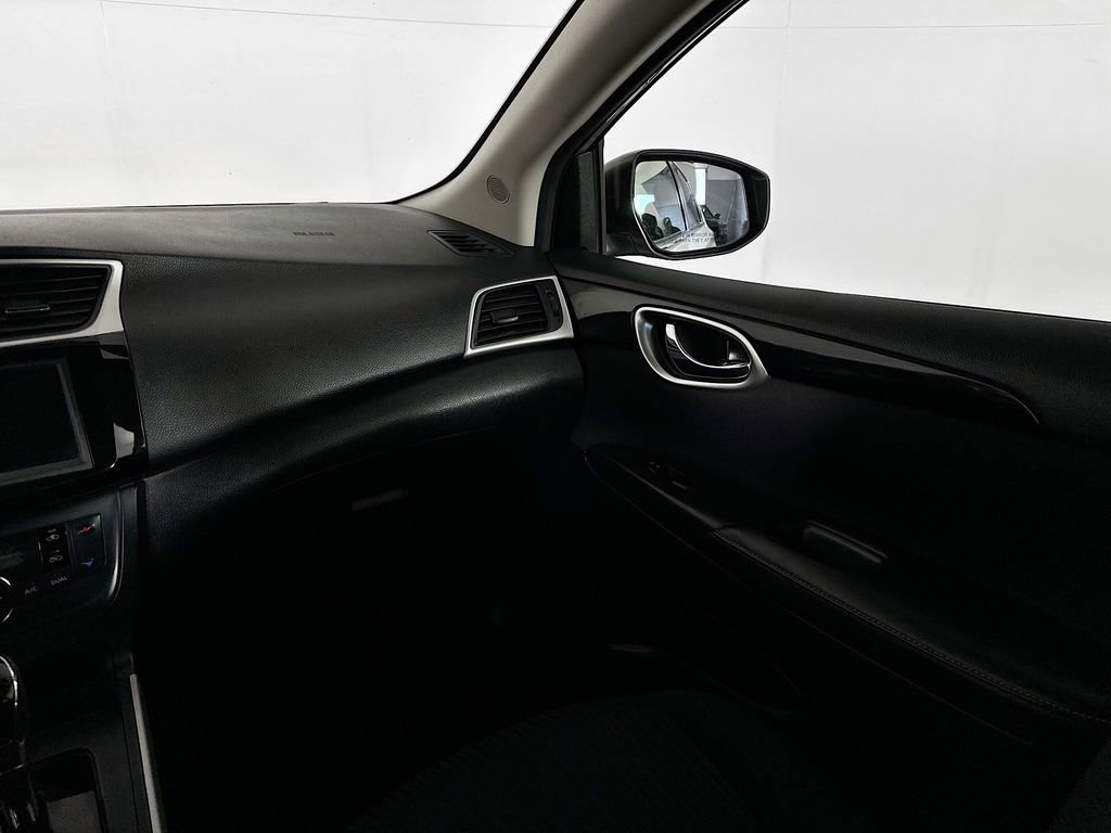 Used 2019 Nissan Sentra SV FWD image 29
