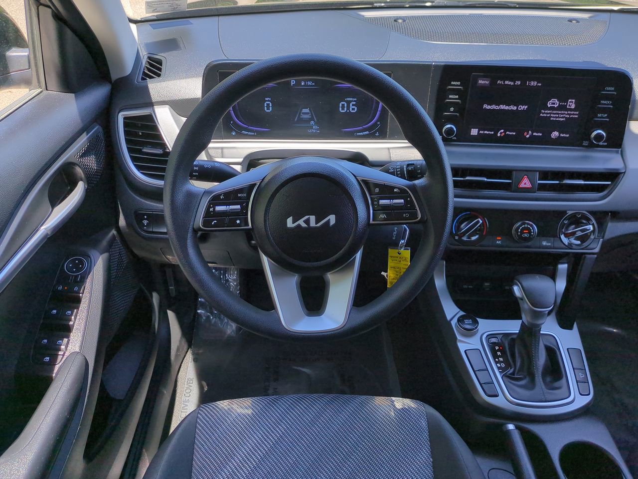 Used 2026 Kia Seltos LX FWD image 16