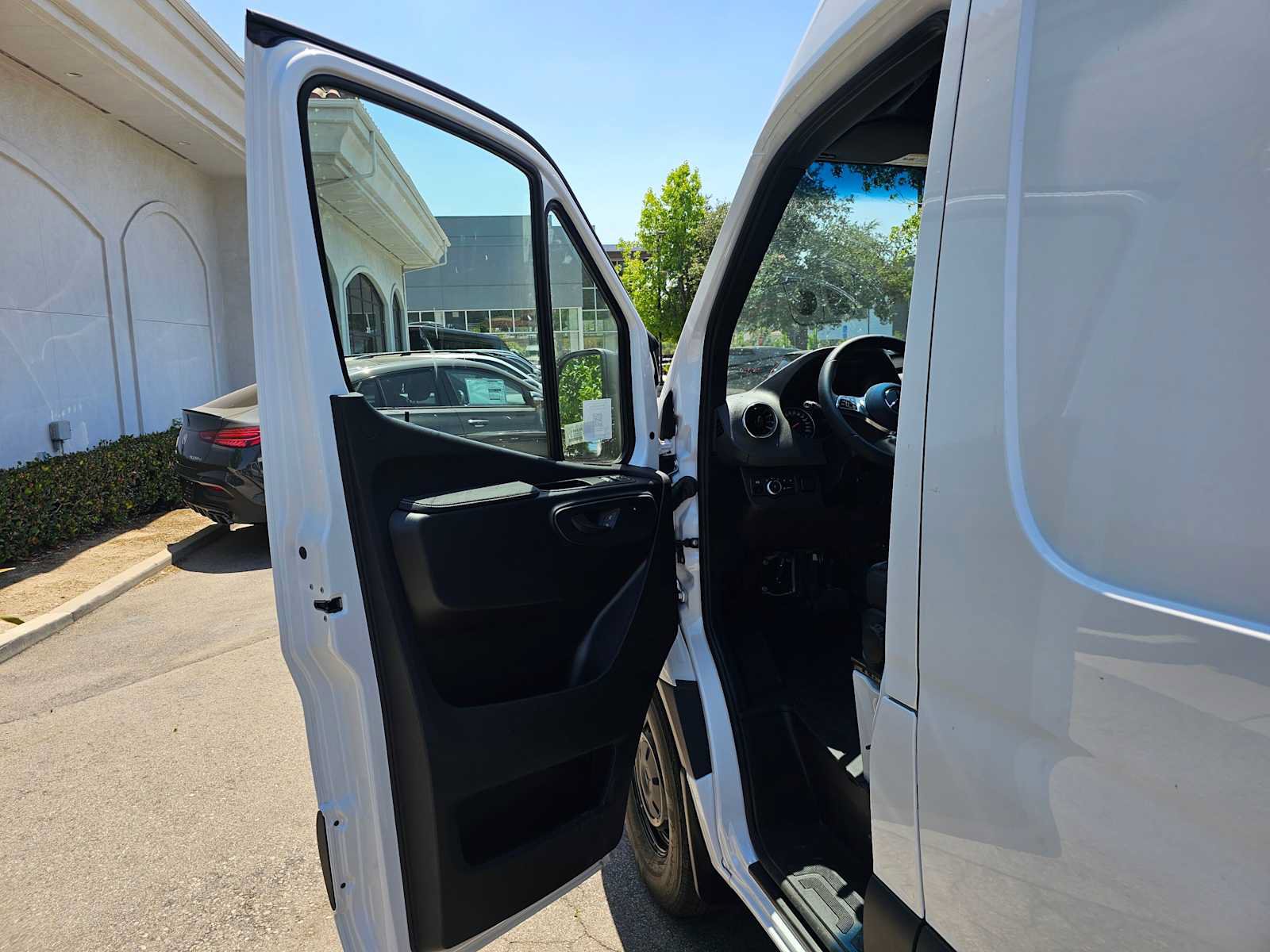 New 2026 Mercedes-Benz Sprinter 2500 image 18