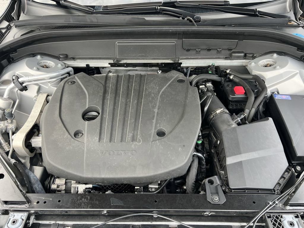 Used 2023 Volvo XC60 B5 Plus w/ Protection Package image 27