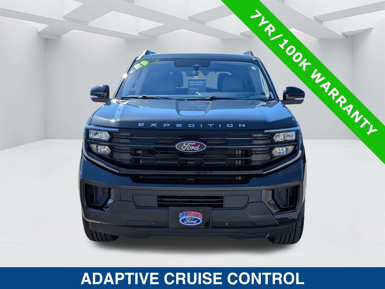 Certified 2025 Ford Expedition Active image 8