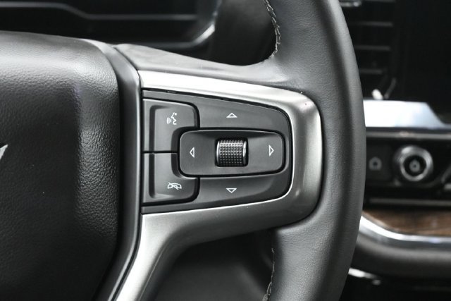 Used 2024 Chevrolet Silverado 1500 LT AWD/4WD image 18