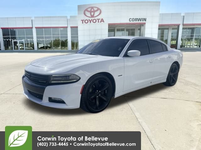 Used 2018 Dodge Charger R/T image 12