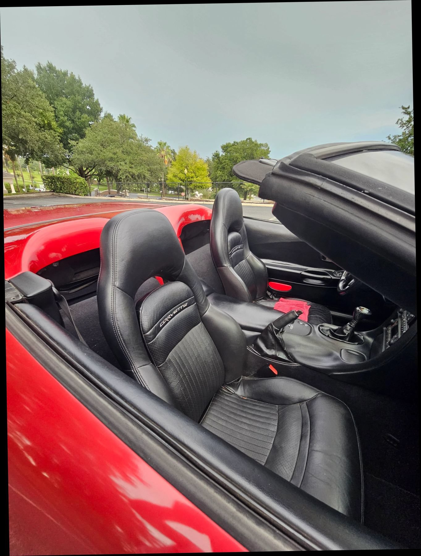 Used 2004 Chevrolet Corvette Convertible w/ Preferred Equipment Group RWD image 24