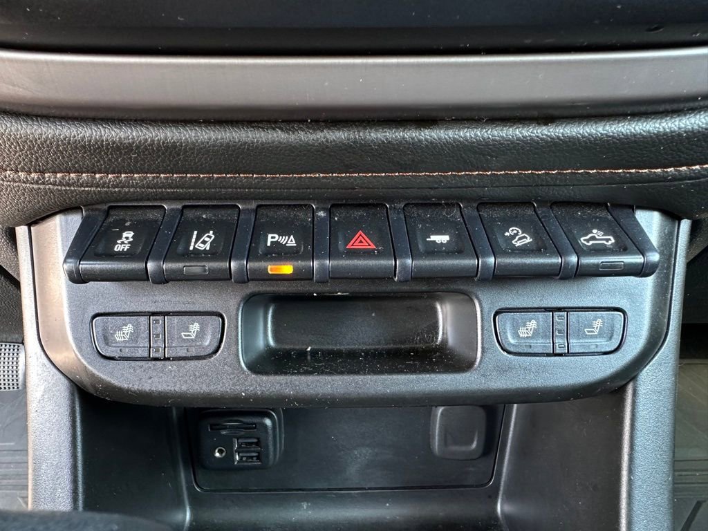 Used 2021 GMC Canyon AT4 w/ Driver Alert Package image 32