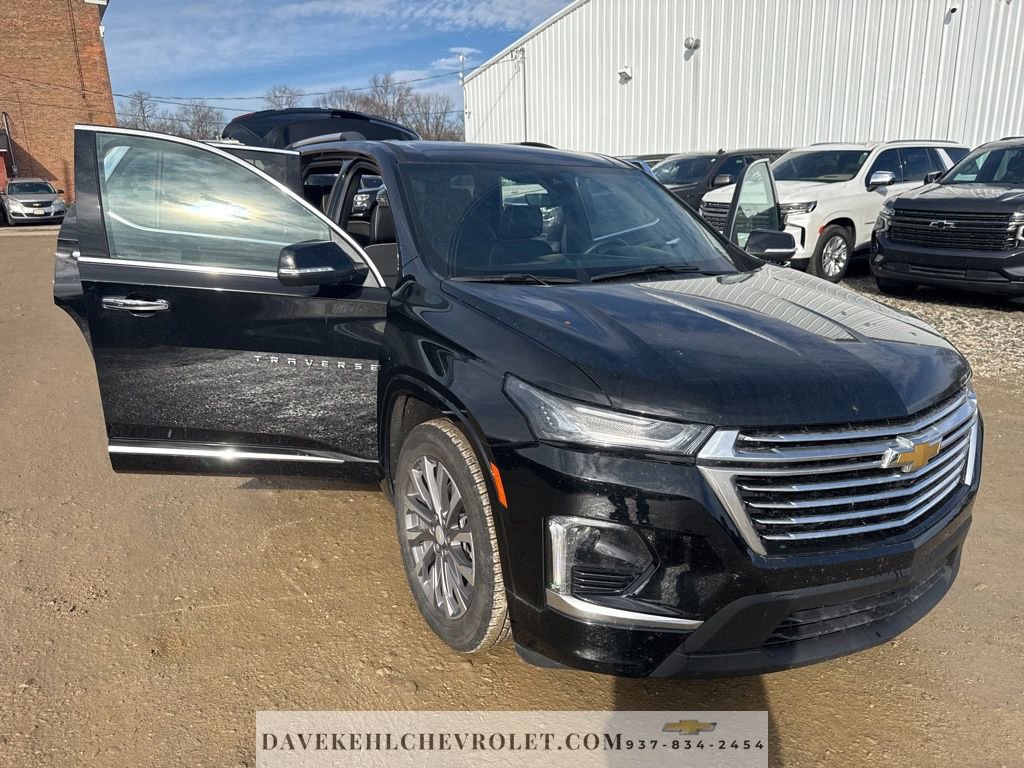 Used 2023 Chevrolet Traverse Premier image 56