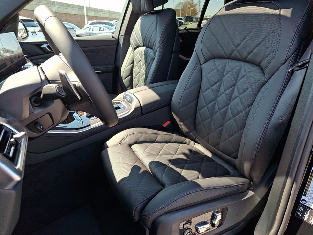 New 2026 BMW X5 xDrive40i w/ M Sport Package image 8