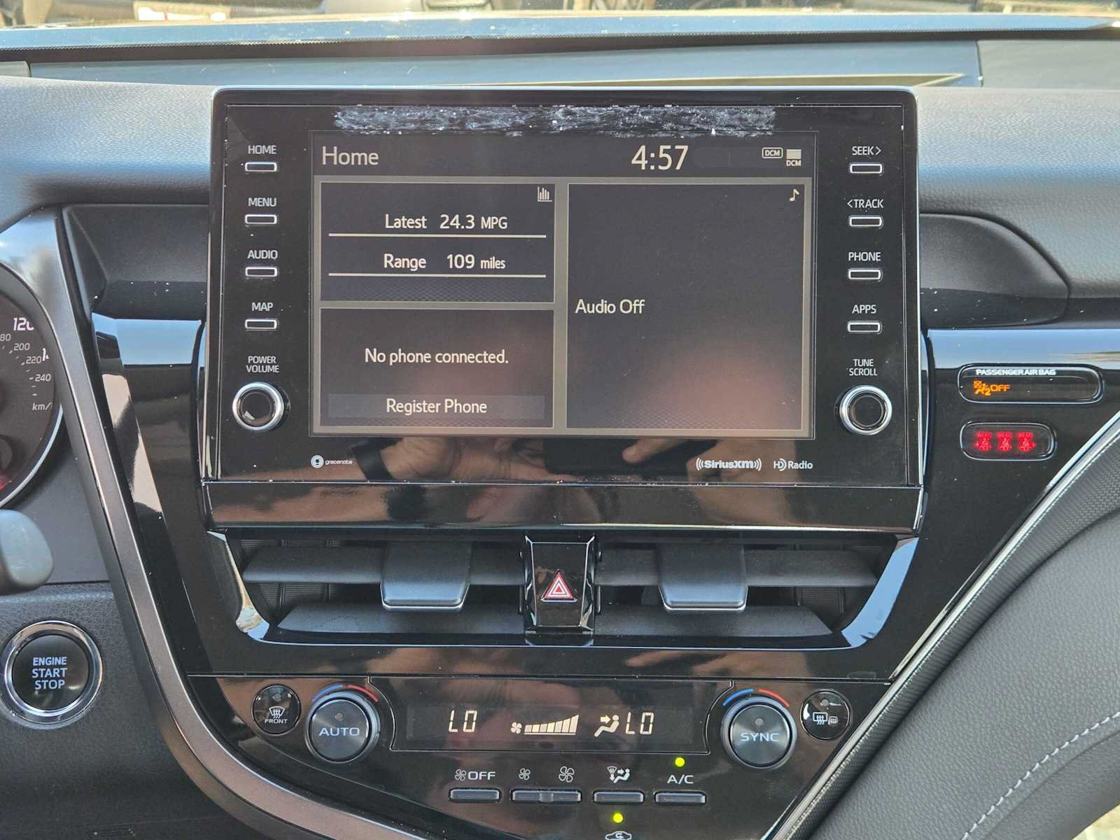 Used 2024 Toyota Camry XSE FWD image 25