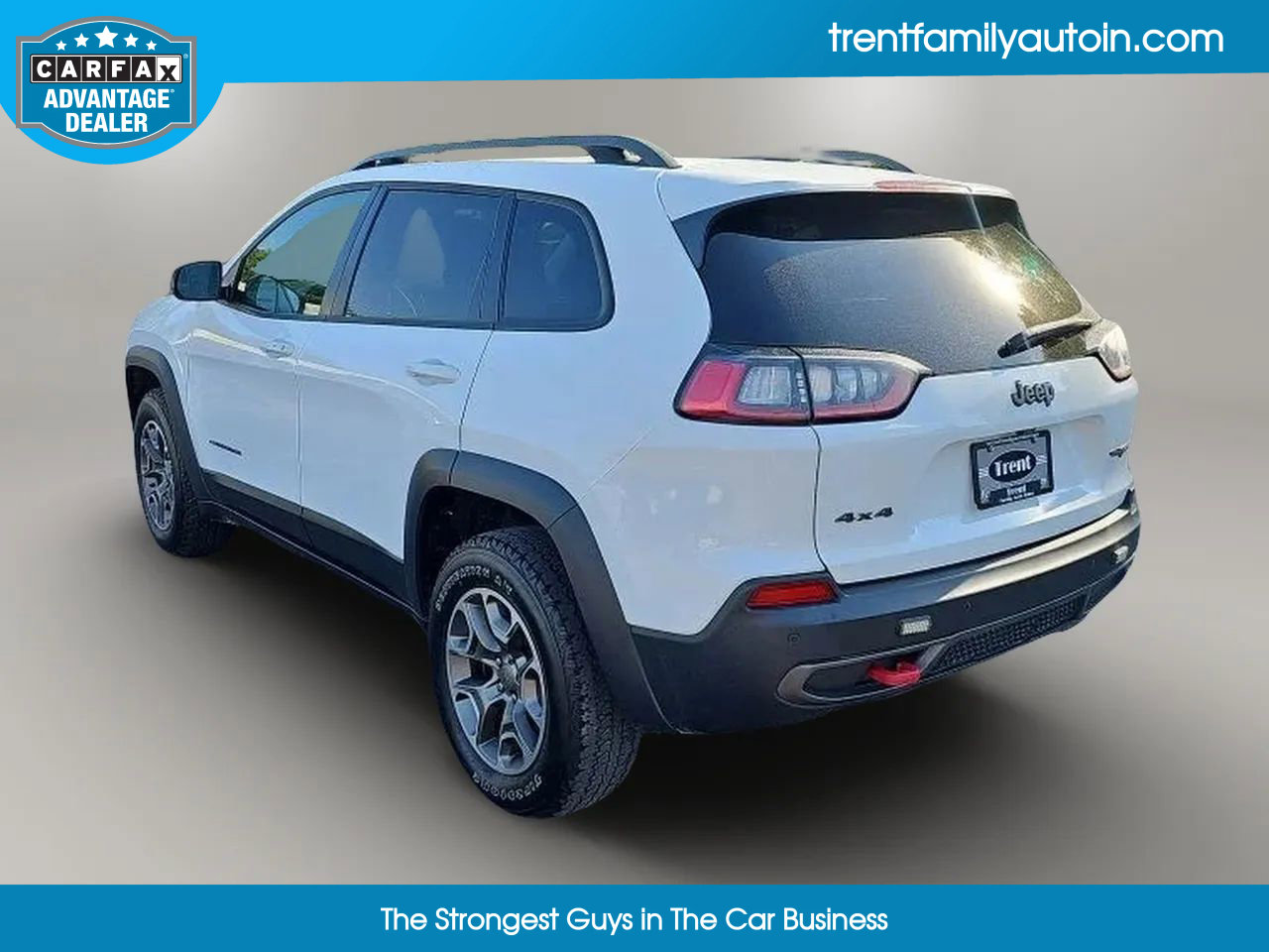 Used 2020 Jeep Cherokee Trailhawk image 3
