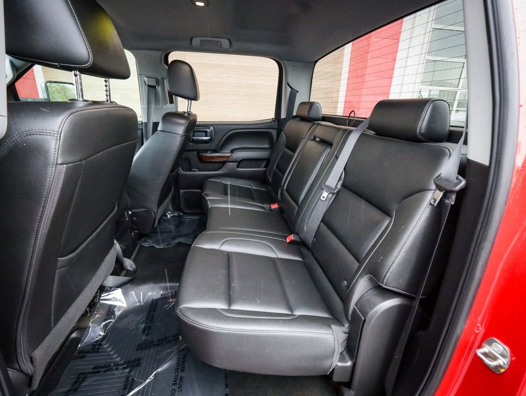 Used 2018 GMC Sierra 2500 SLT w/ Duramax Plus Package AWD/4WD image 31