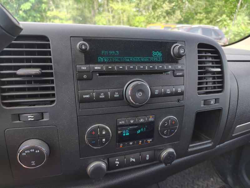 Used 2013 Chevrolet Silverado 1500 LT w/ All-Star Edition AWD/4WD image 15