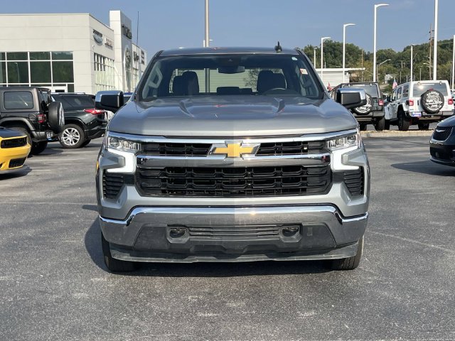 Used 2025 Chevrolet Silverado 1500 LT AWD/4WD image 8