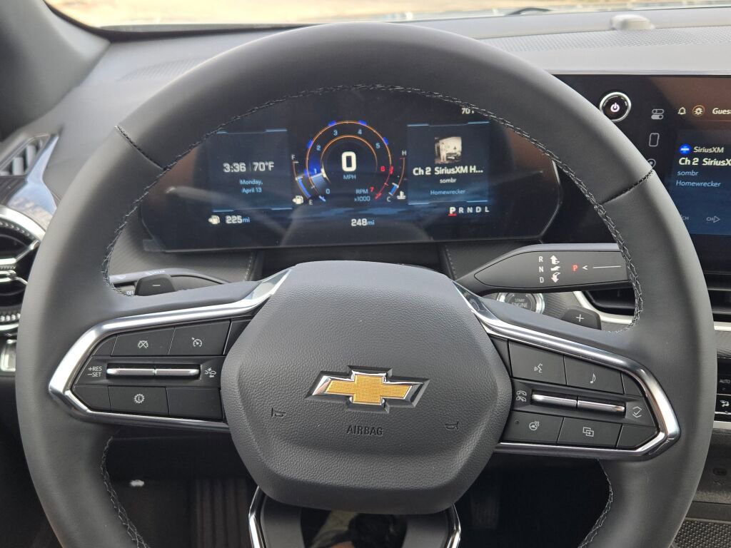 New 2026 Chevrolet Equinox LT w/ Convenience Package II FWD image 33