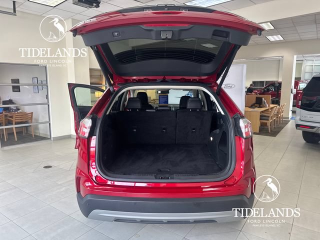 Certified 2022 Ford Edge SEL w/ Convenience Package AWD/4WD image 12