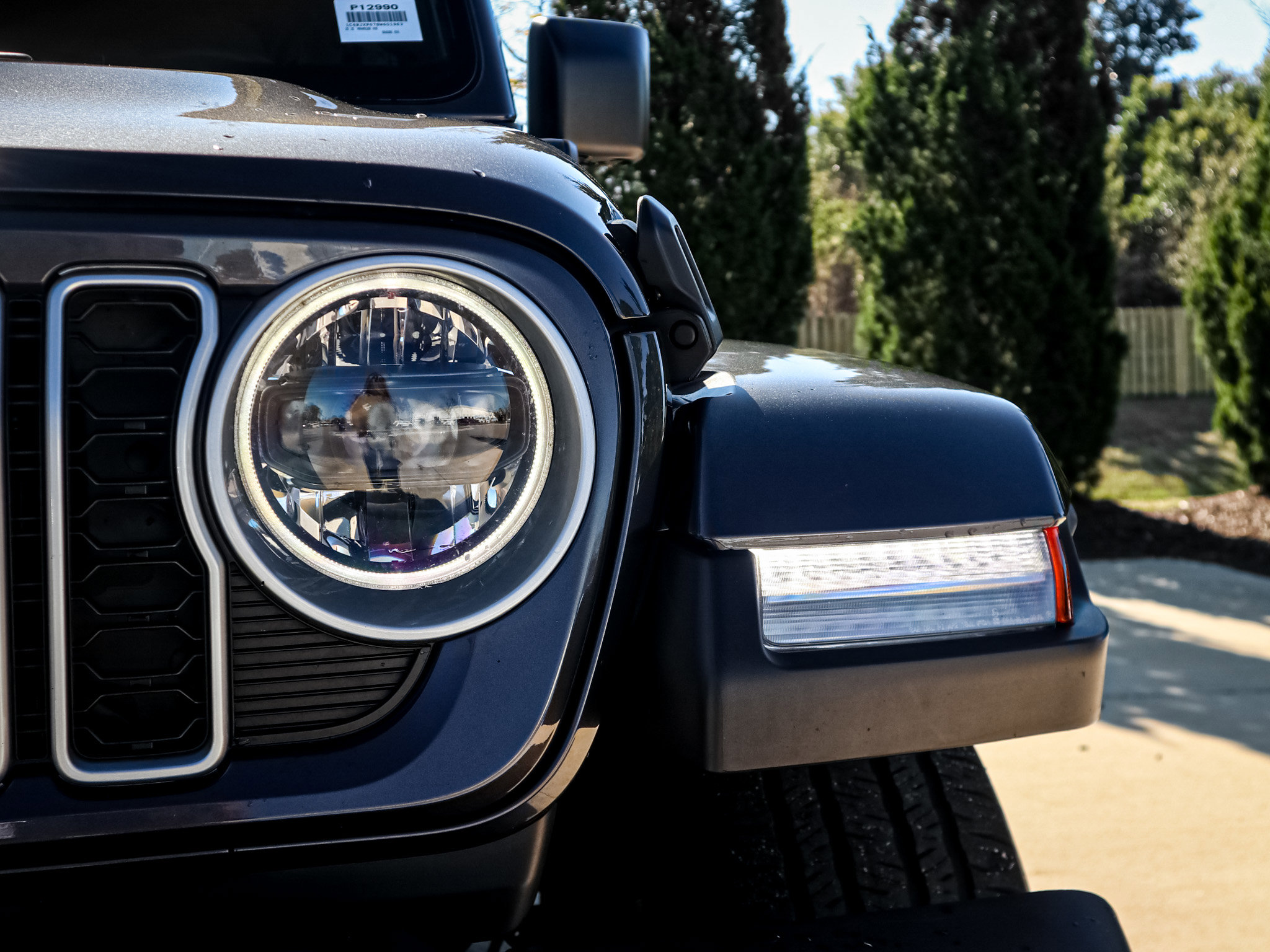 Used 2025 Jeep Wrangler Sahara image 6