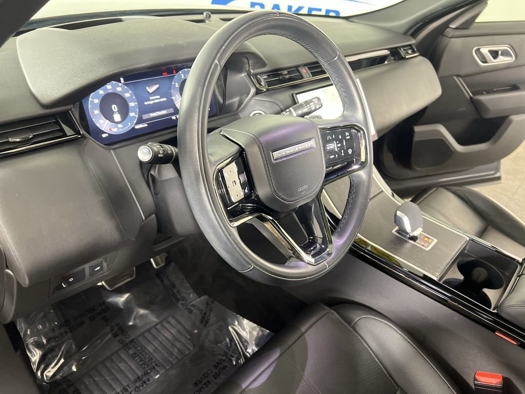 Used 2024 Land Rover Range Rover Velar Dynamic HSE image 11