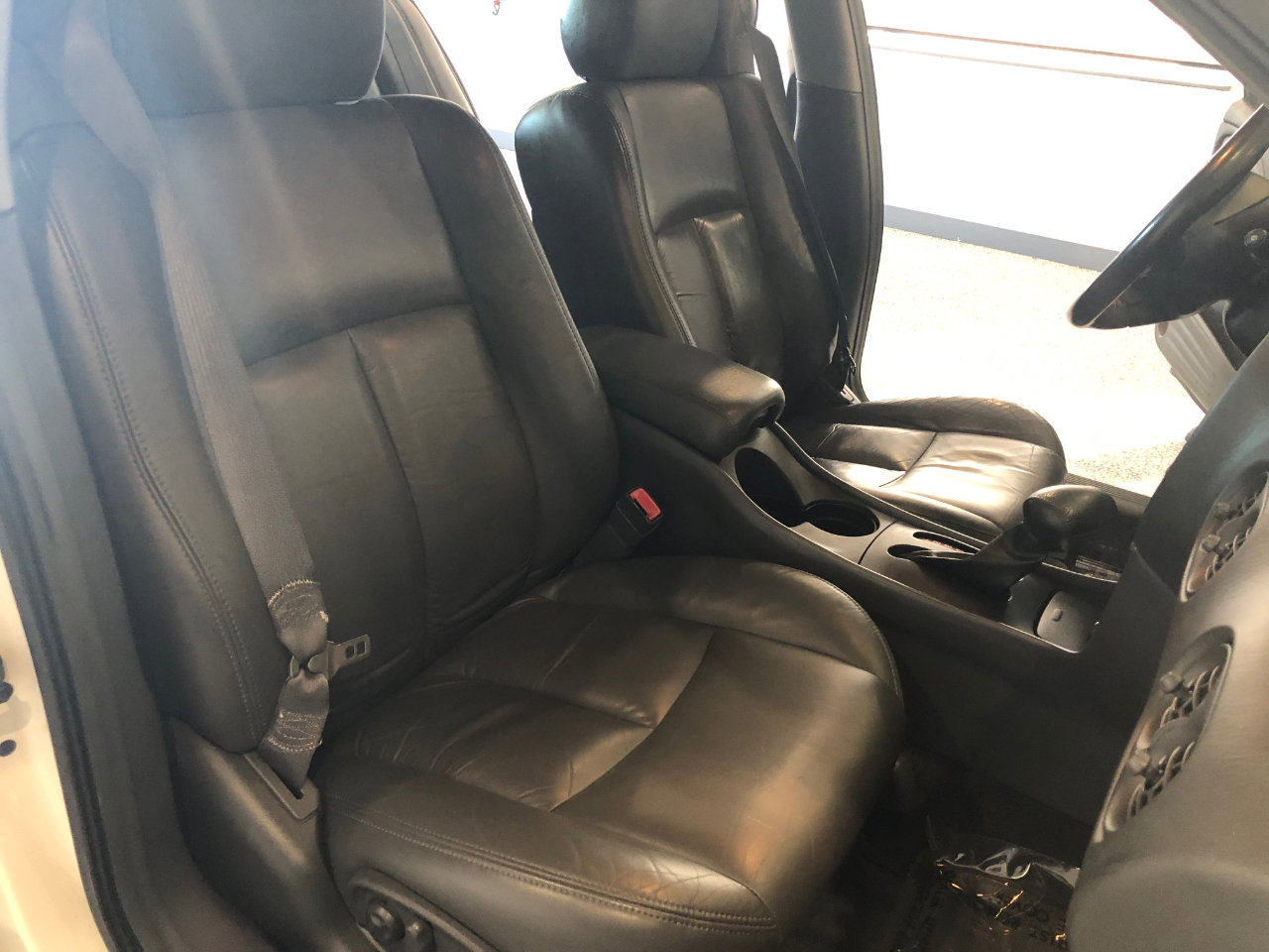 Used 2003 Pontiac Bonneville SSEi image 11