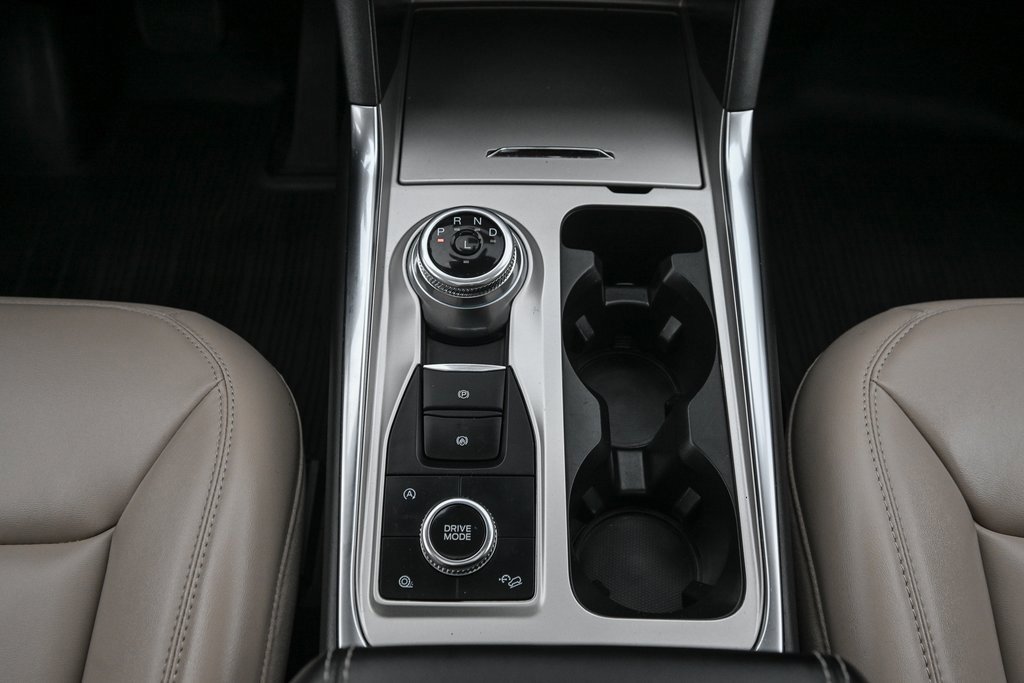 Certified 2023 Ford Explorer XLT w/ Equipment Group 202A image 35