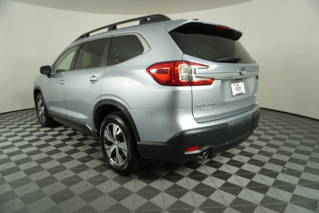 Certified 2025 Subaru Ascent Premium AWD/4WD image 5