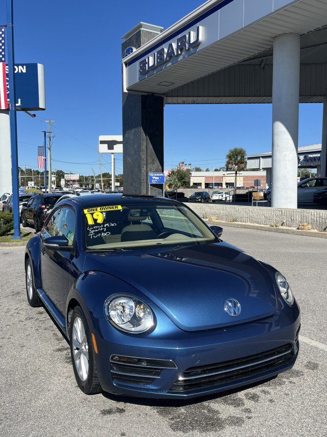 Used 2019 Volkswagen Beetle 2.0T SE
