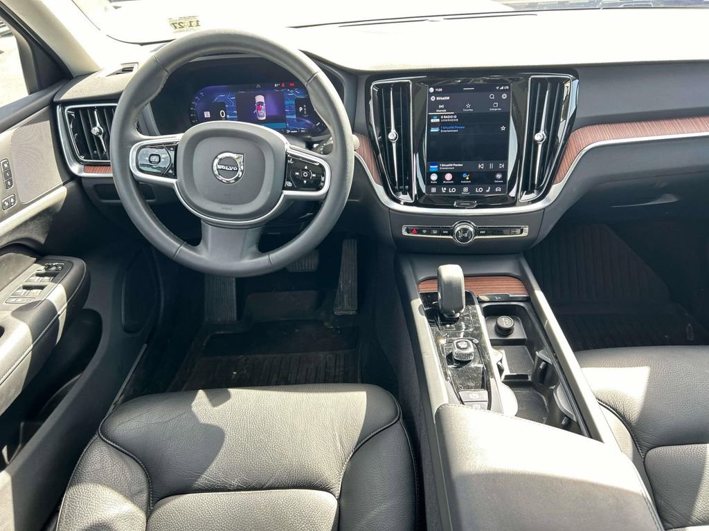 Certified 2023 Volvo S60 B5 Plus w/ Climate Package image 12
