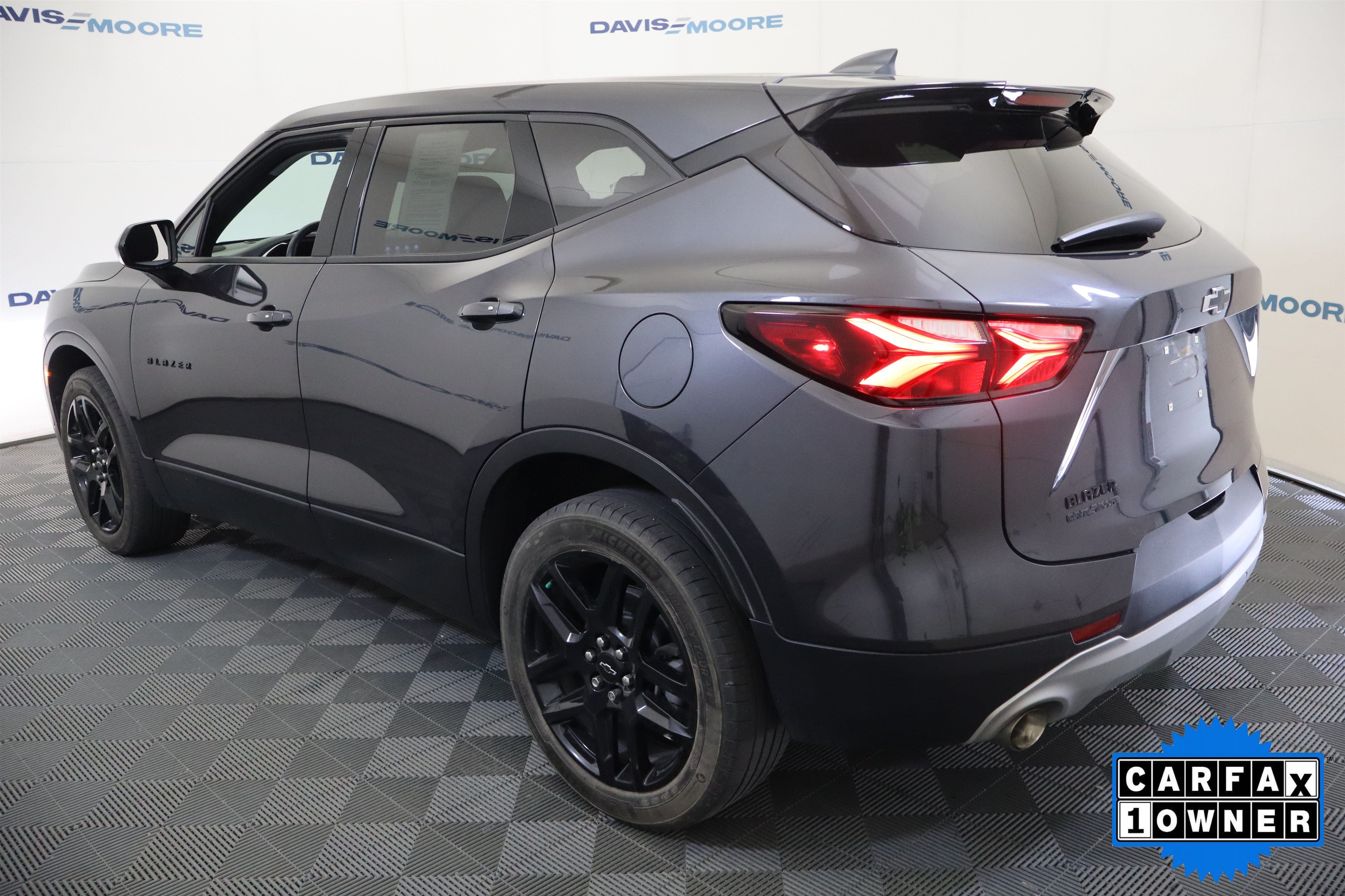 Used 2022 Chevrolet Blazer LT w/ LPO, Black Accent Package FWD image 10