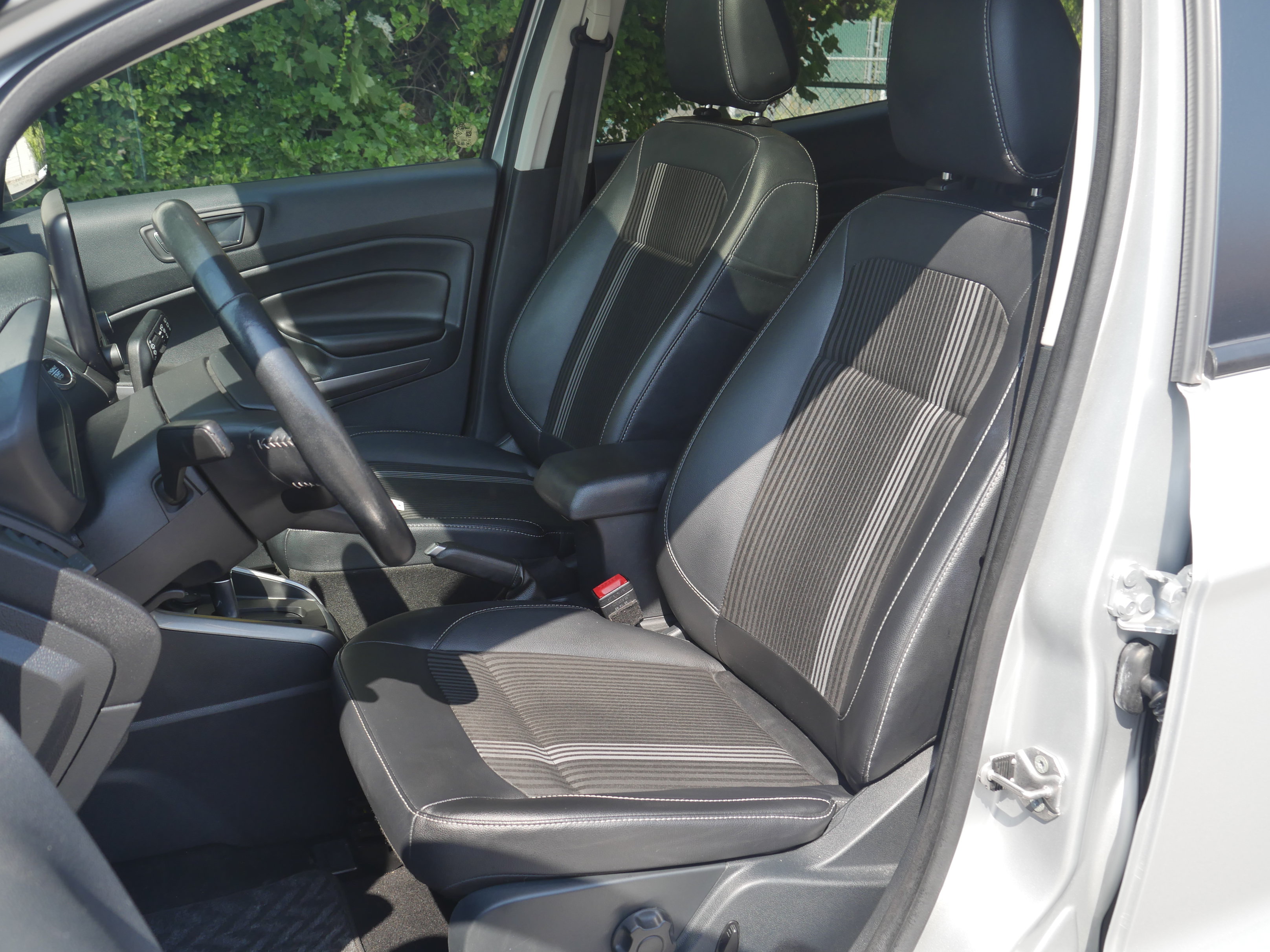 Used 2020 Ford EcoSport SES AWD/4WD image 31