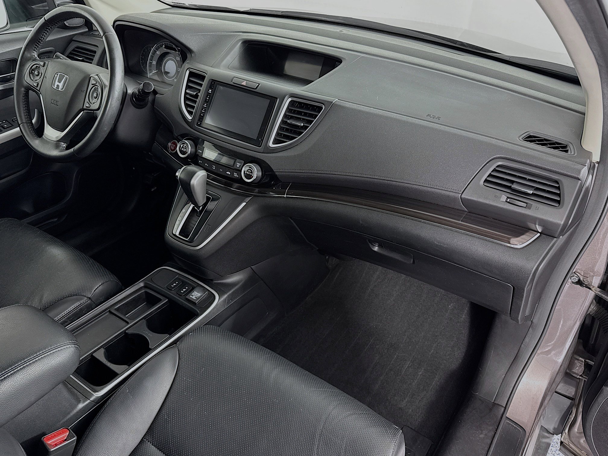Used 2016 Honda CR-V Touring image 29