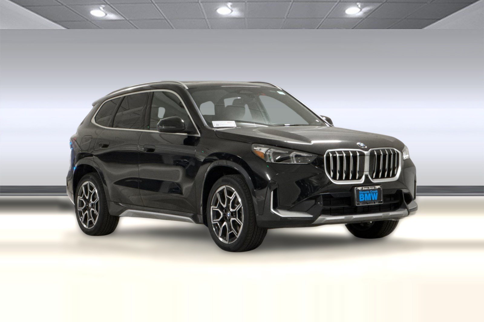 New 2026 BMW X1 xDrive28i w/ Technology Package AWD/4WD image 7