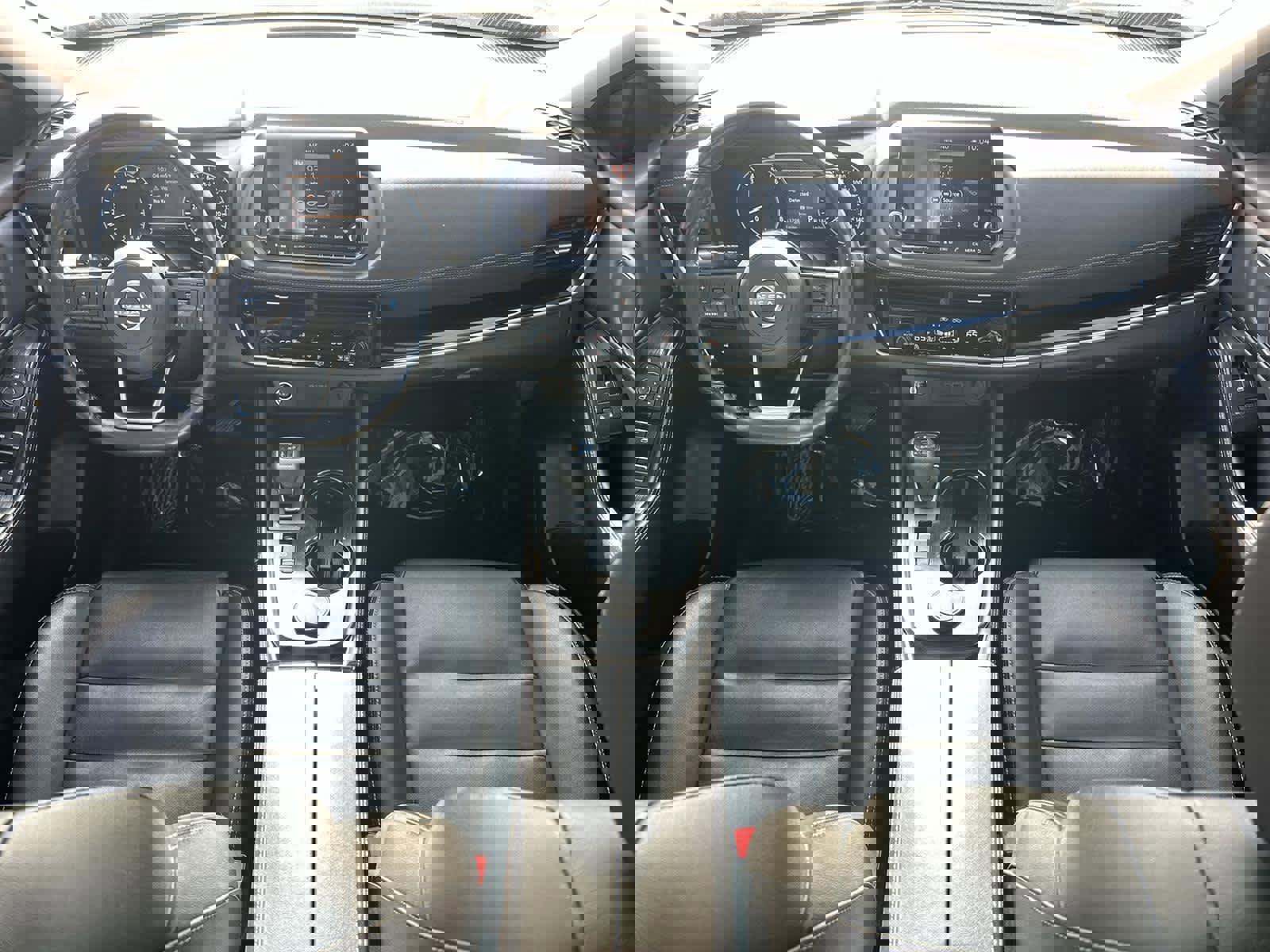 Used 2022 Nissan Rogue SL image 10