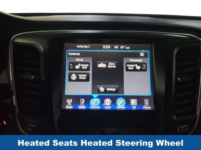 Used 2017 Chrysler 200 Limited Platinum w/ Comfort & Convenience Group image 12