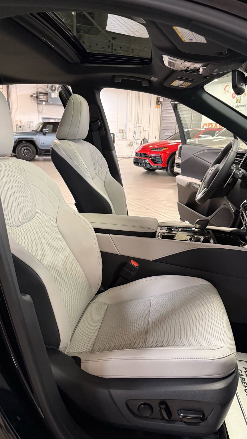 Used 2026 Lexus RX 350 Premium w/ Convenience Package image 20