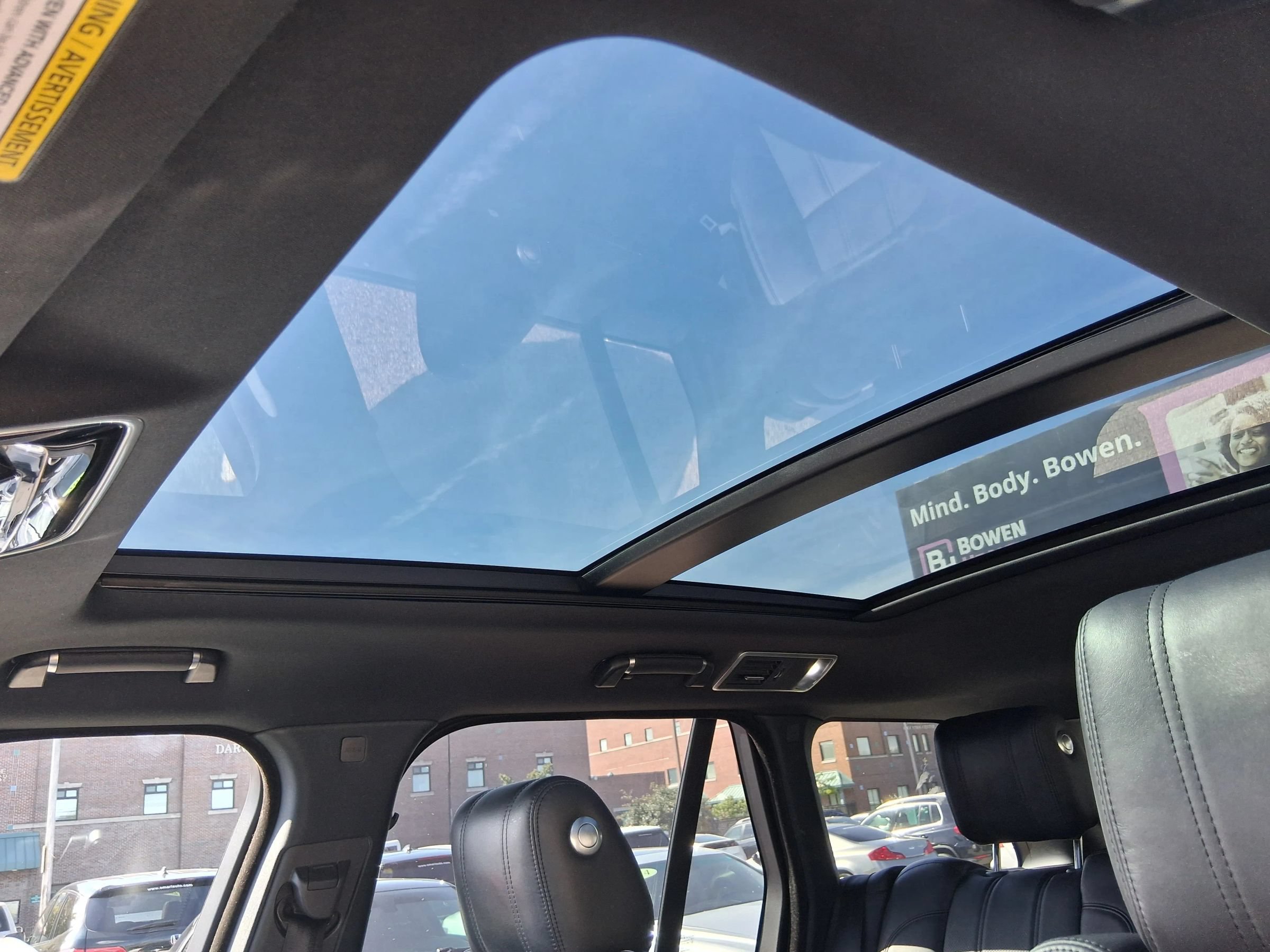 Used 2015 Land Rover Range Rover Supercharged AWD/4WD image 18