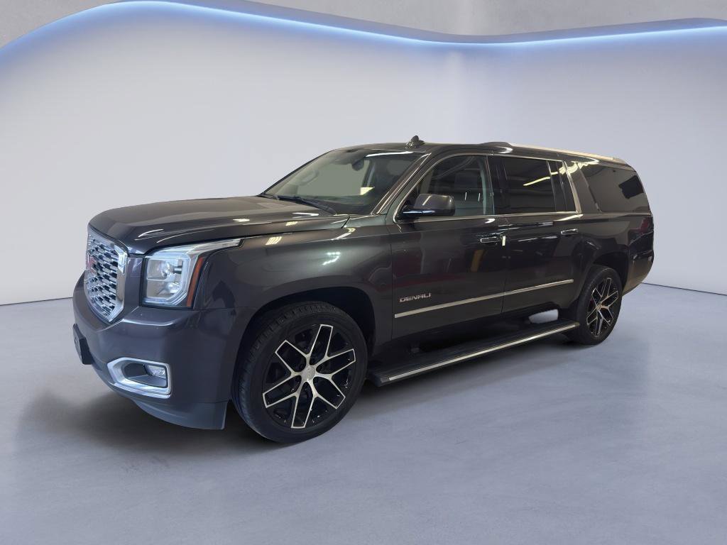 Used 2018 GMC Yukon XL Denali w/ Denali Ultimate Package image 3