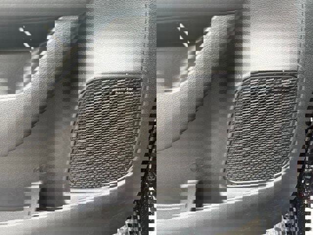 New 2026 Chrysler Pacifica Limited image 9