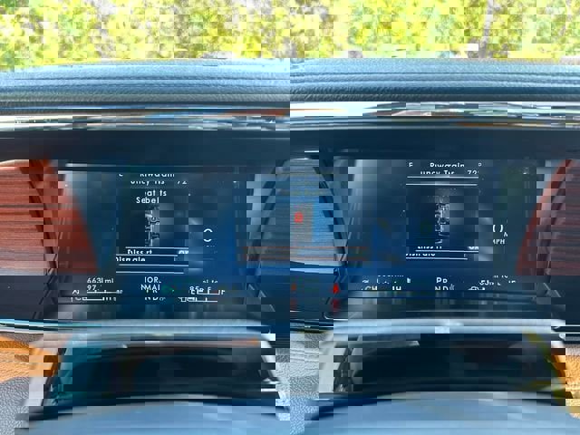 Used 2022 Lincoln Navigator Reserve image 24