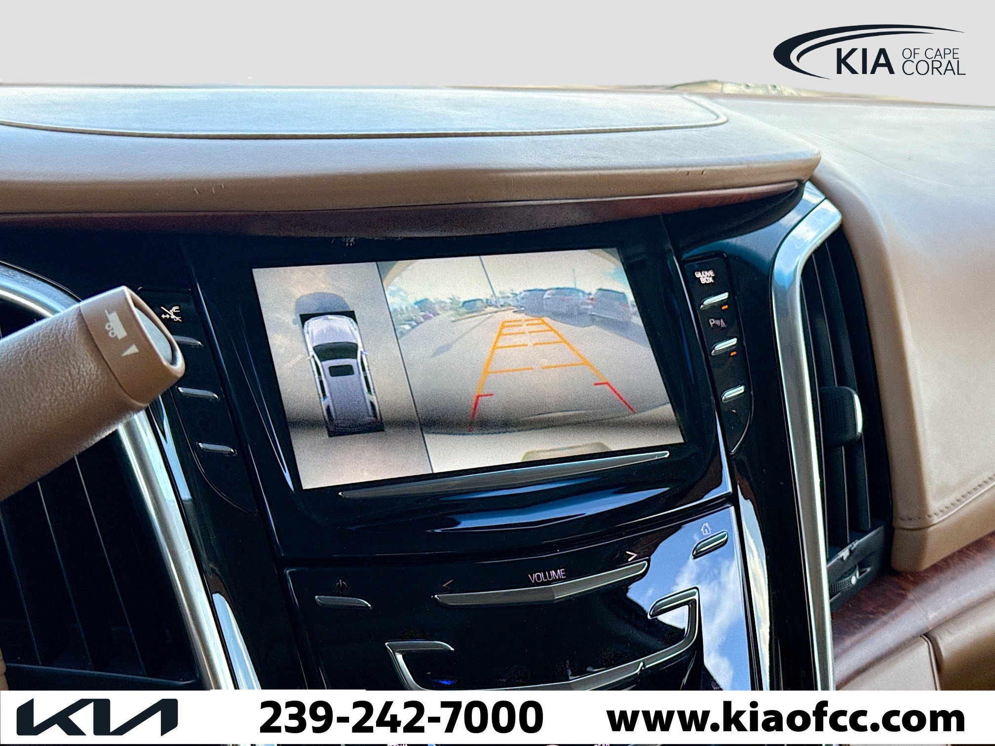 Used 2015 Cadillac Escalade ESV Platinum image 34