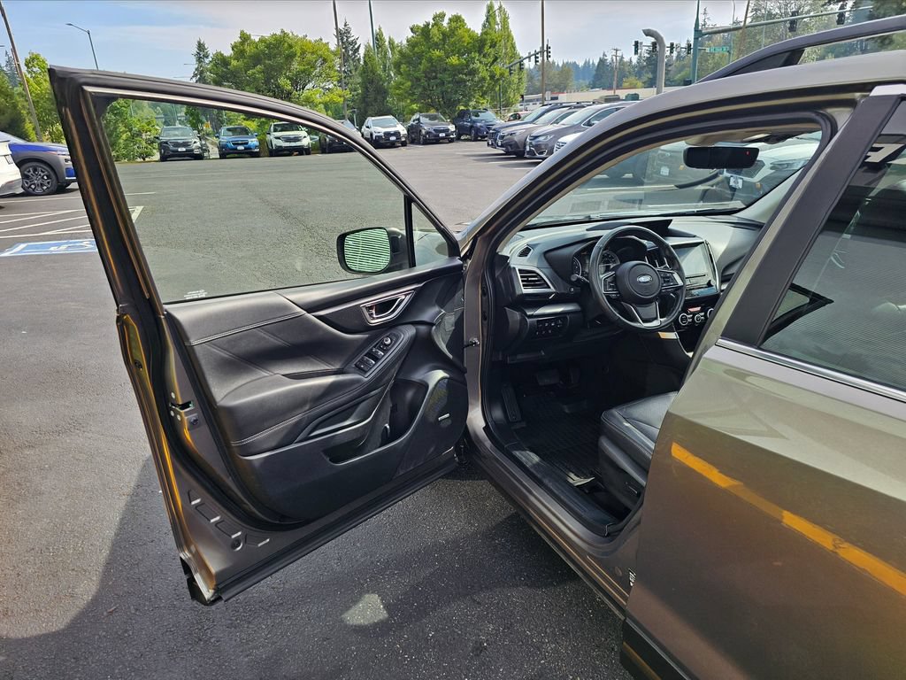 Used 2021 Subaru Forester Limited w/ Popular Package #3 AWD/4WD image 18