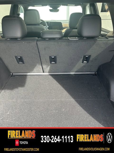 Used 2025 Chevrolet Equinox ACTIV w/ Safety and Technology Package image 6