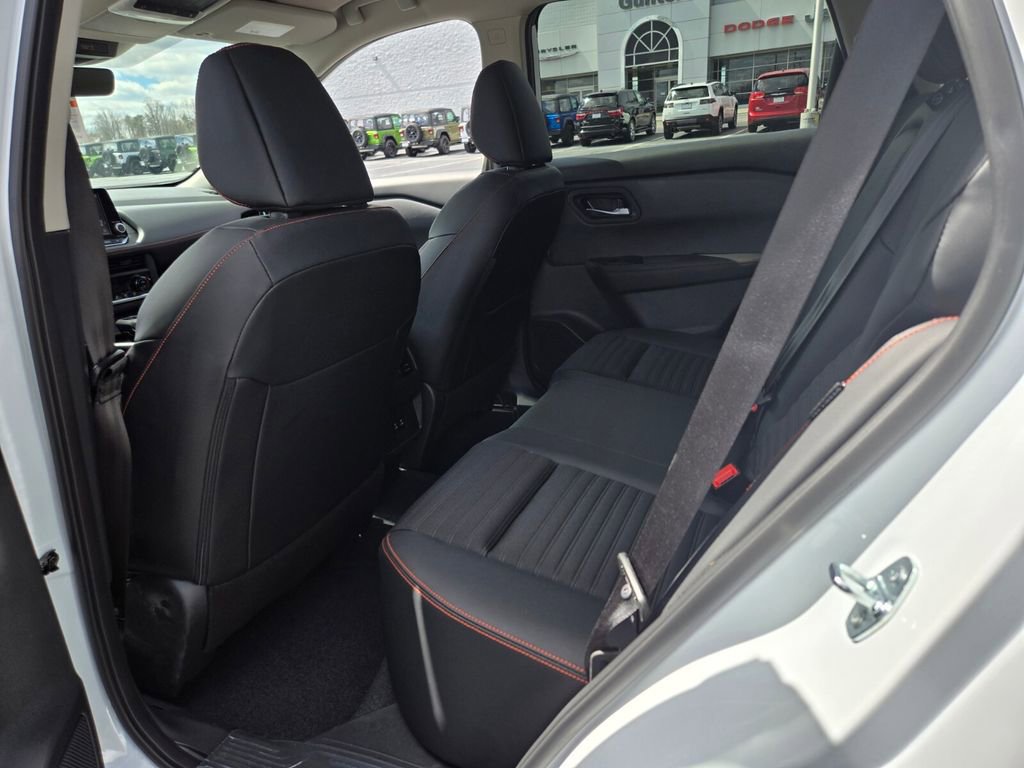 New 2026 Nissan Rogue SV image 5