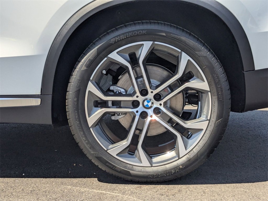 New 2026 BMW X5 sDrive40i image 29