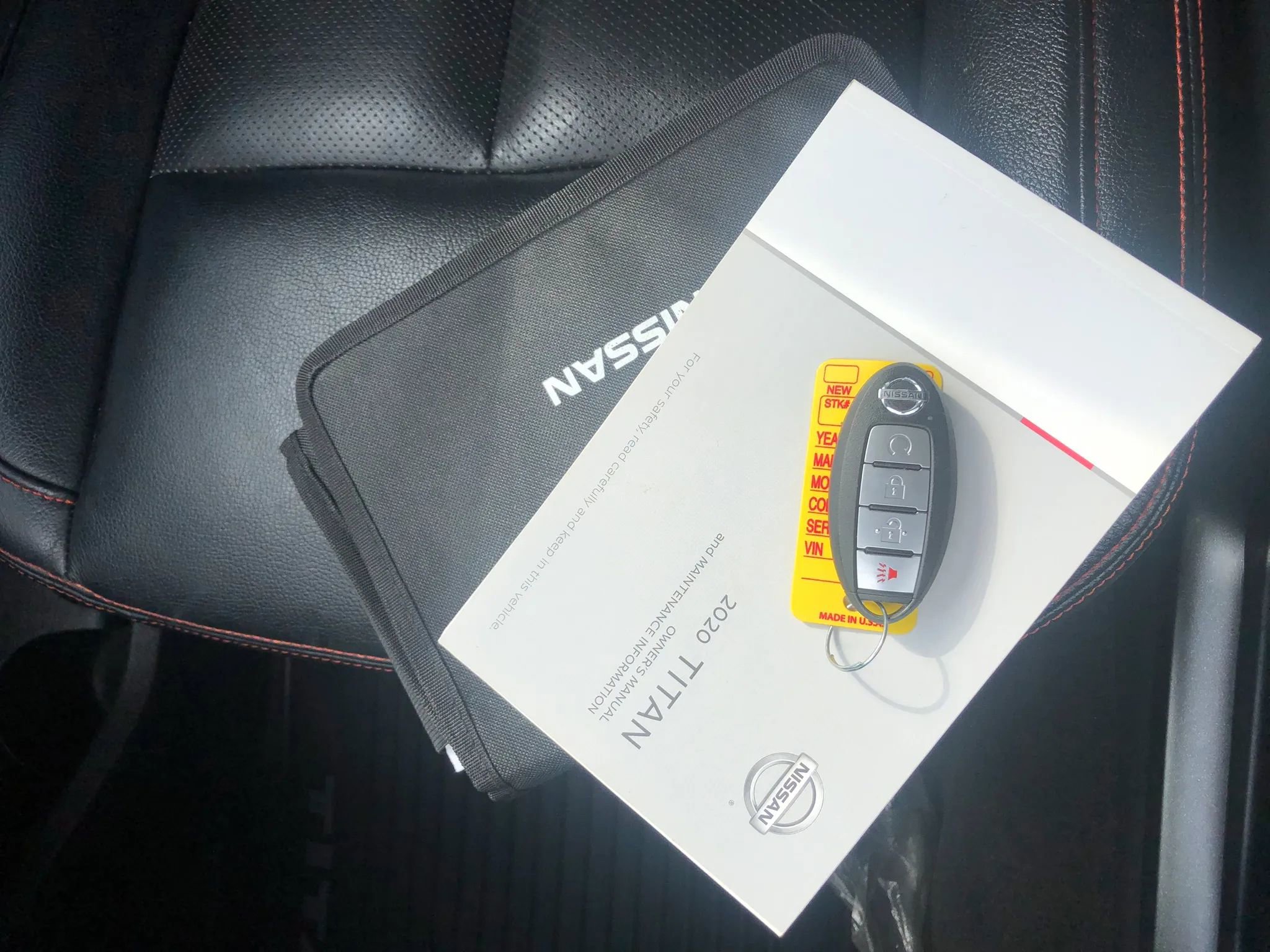 Used 2020 Nissan Titan PRO-4X w/ Pro-4x Convenience Package image 37