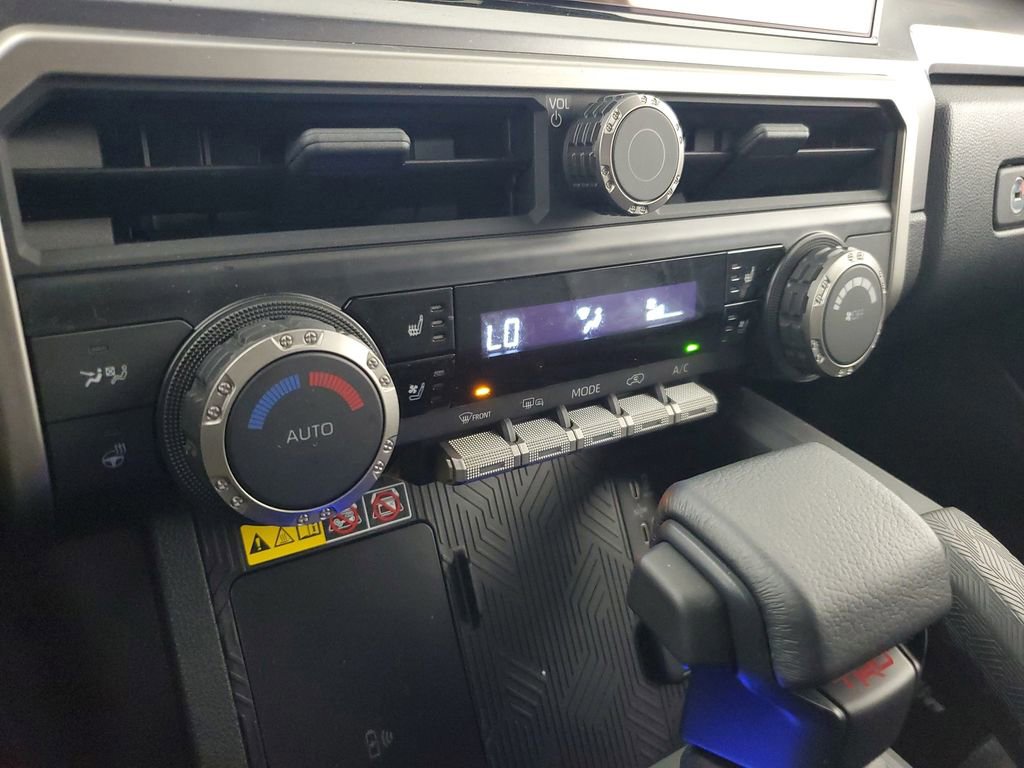 Used 2025 Toyota 4Runner TRD Off-Road Premium image 30